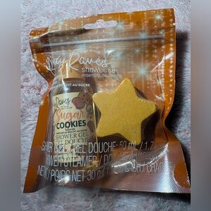 Jay Raves Shower Set with Star Shower Steamer